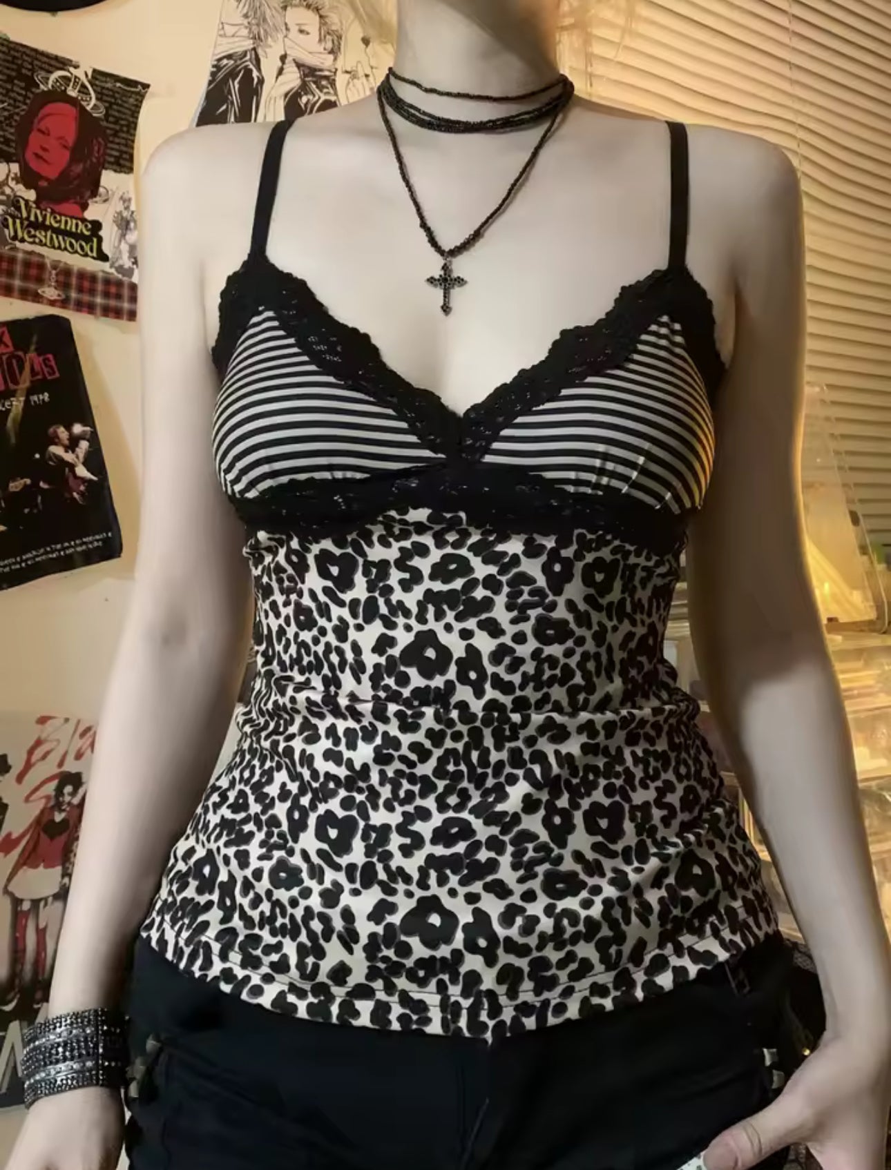 STRIPED ANIMAL TOP