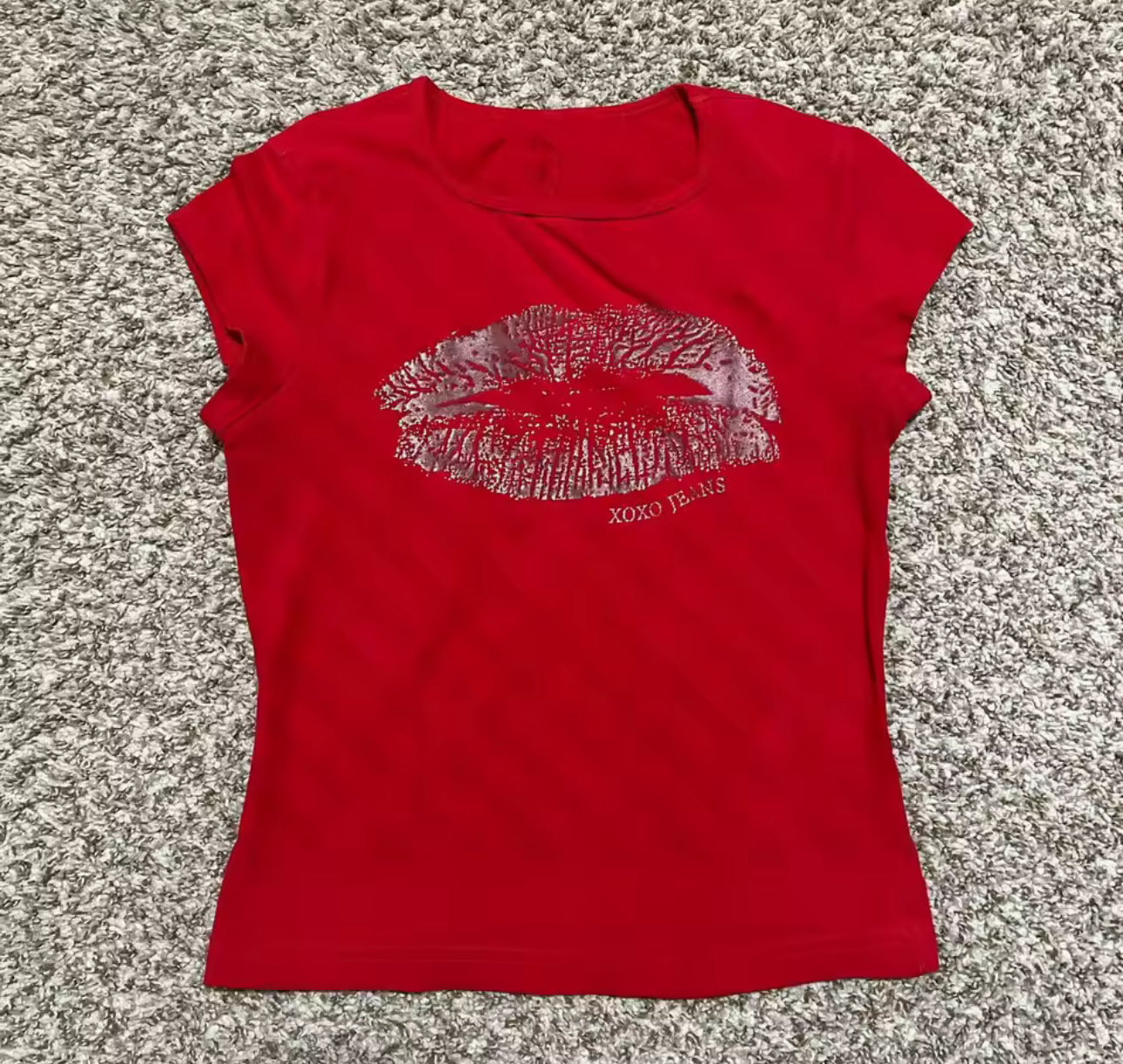RED LIPSTICK TOP