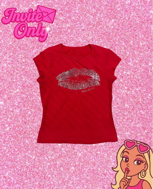 RED LIPSTICK TOP