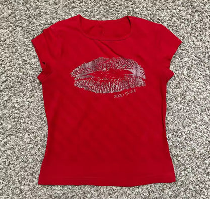 RED LIPSTICK TOP